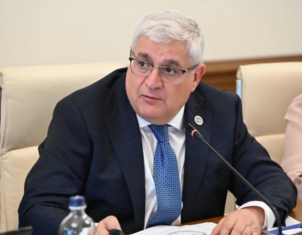 პარლამენტში დაზღვევის სახელმწიფო ზედამხედველობის სამსახურის სამეთვალყურეო საბჭოს სხდომა გაიმართა